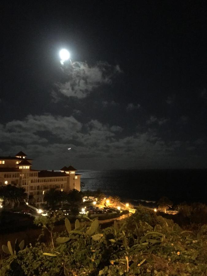 Oceanview Penthouse Apartment Canico  Exterior photo